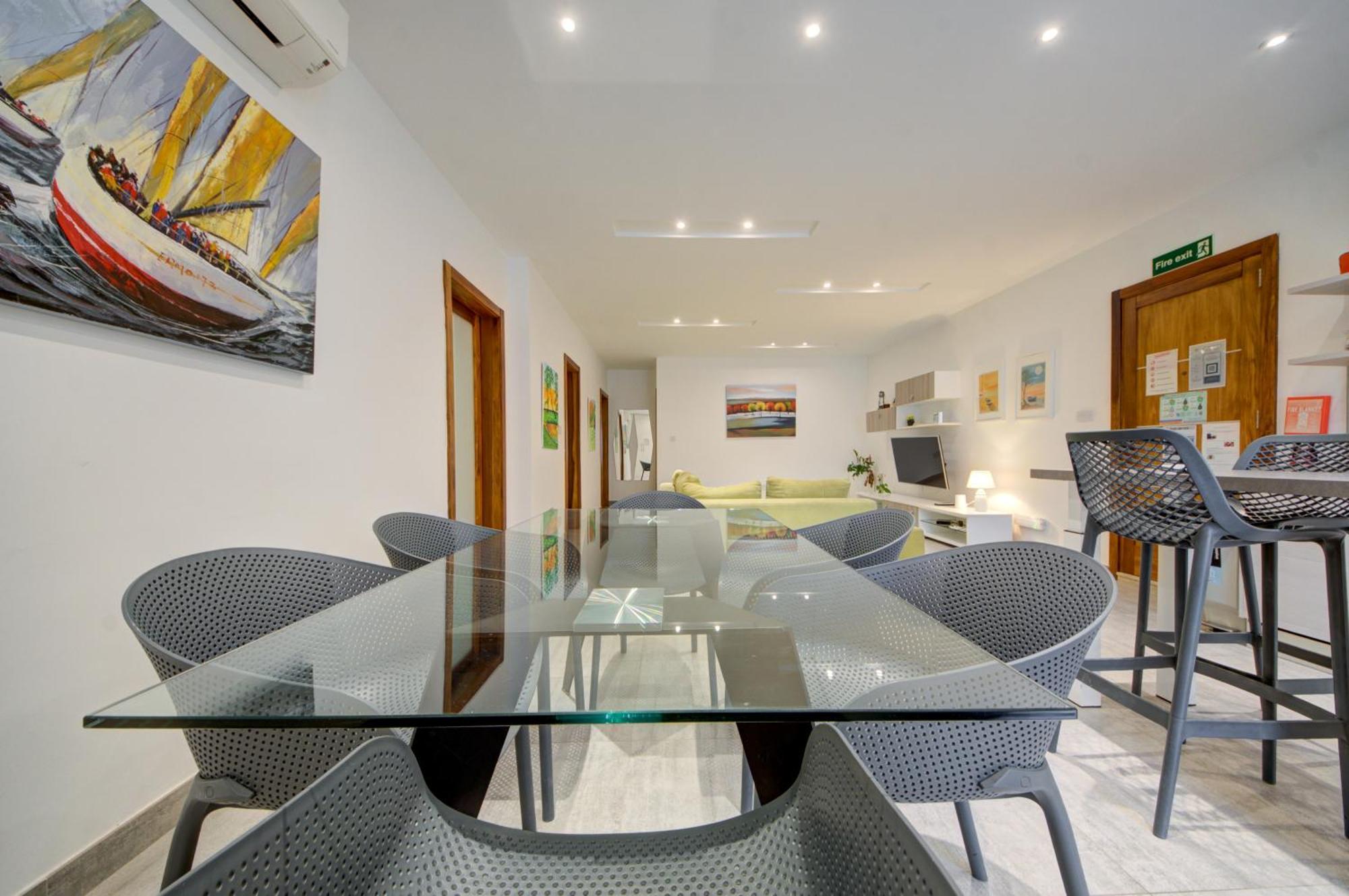 Top Floor Apt With Common Pool Close To All Amenities St. Paul's Bay Exteriér fotografie