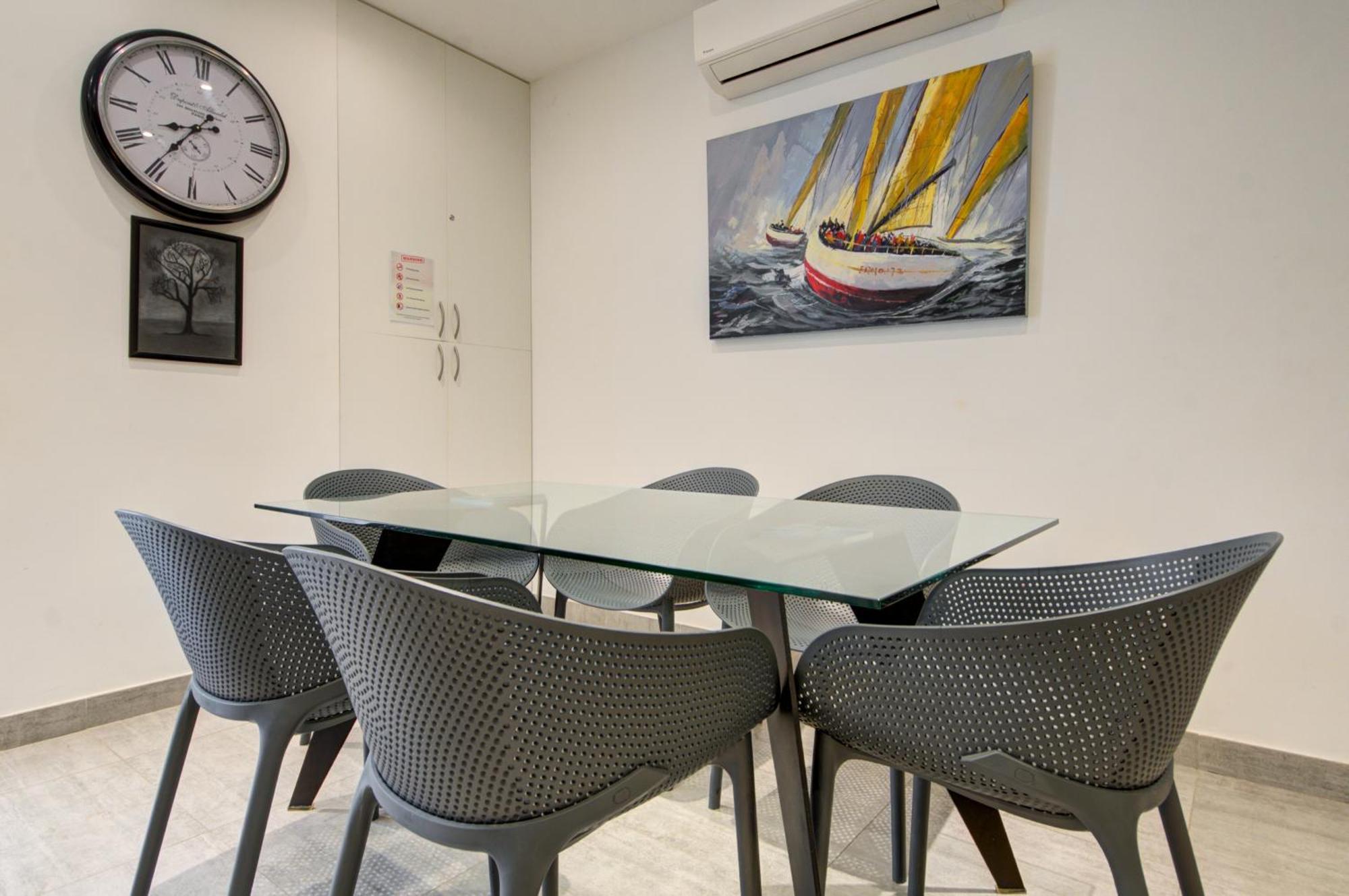 Top Floor Apt With Common Pool Close To All Amenities St. Paul's Bay Exteriér fotografie